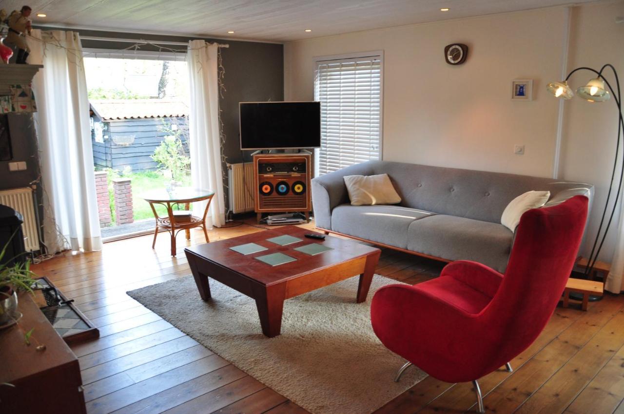 Diessen Sfeervol, Ruim En Luxe Chalet In Bosrijke Omgevingヴィラ エクステリア 写真