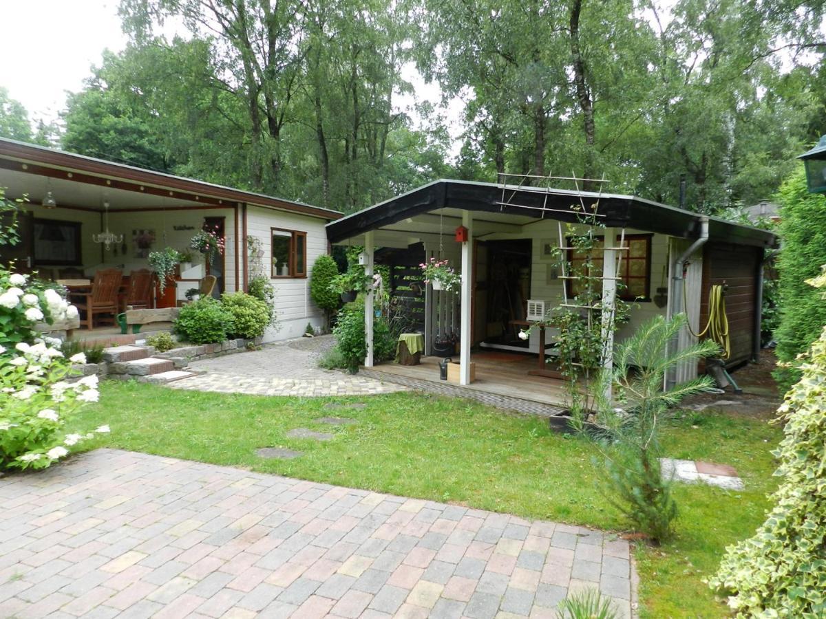 Diessen Sfeervol, Ruim En Luxe Chalet In Bosrijke Omgevingヴィラ エクステリア 写真